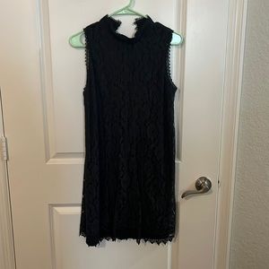 Lace high neck dress/size MEDIUM